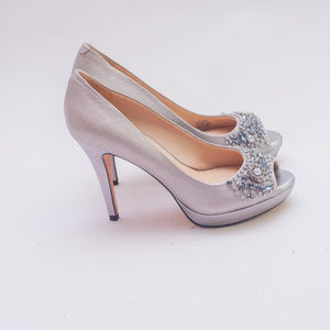 ANTONIO MELANI Platinum Jeweled Peep Toe Pumps 6.5
